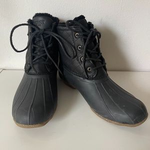 Sperry Women's Black Saltwater Winter Duck  Boot with Insulation Size 8.5